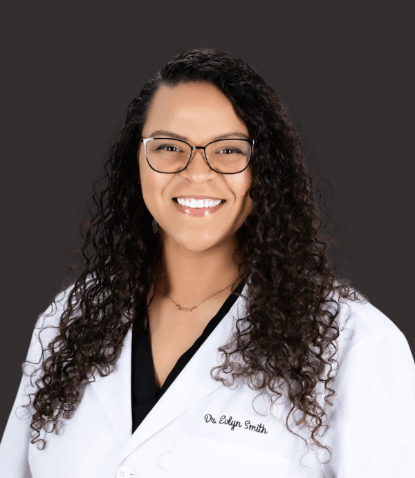 Dr Evlyn Smith